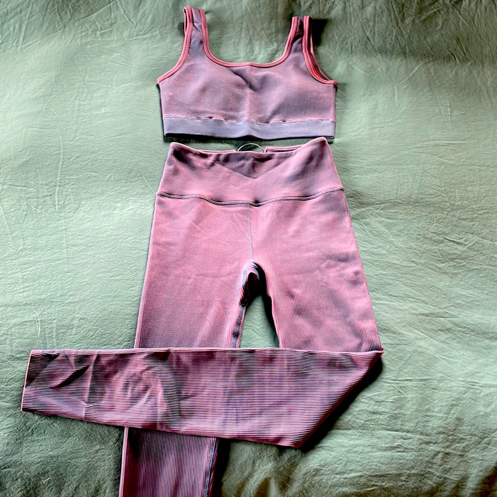 Fabletics Matching Set ; Never Been Worn!